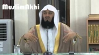 6. A Man Giving to Charity, The Left Doesn't Know What The Right Does - Muf