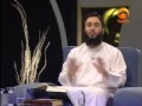 In the light of the Qur'an - By Sh. Mutasem Al-Hameedy - 01