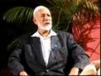 Sheikh Ahmed Deedat In The Spot Light (4/13