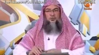 When Imam during hutbah says Salam alaykom is it ok that no one replies to him?