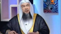 Dress code for women in front of their mahram